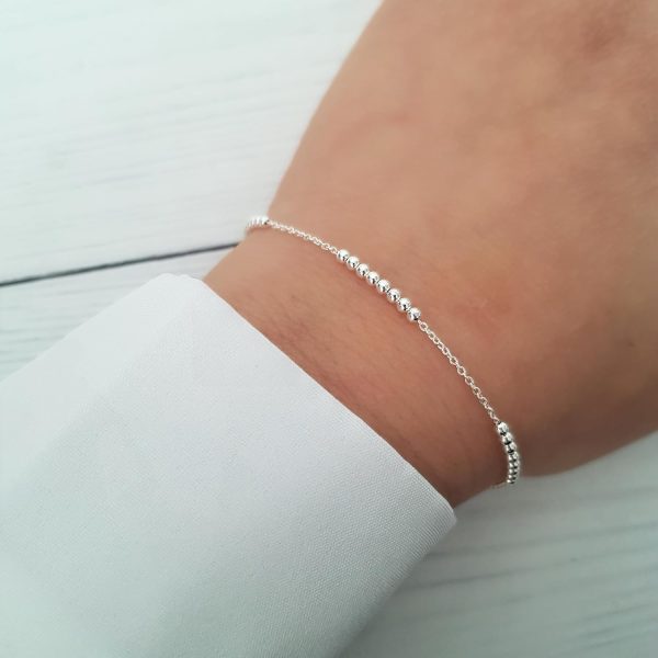 Minimalist Chain Bead Bracelet